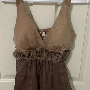 Ruffle sleeveless top
